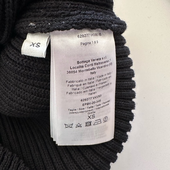 Bottega Veneta Pre-Fall20 Utility Turtleneck - Picture 7 of 8